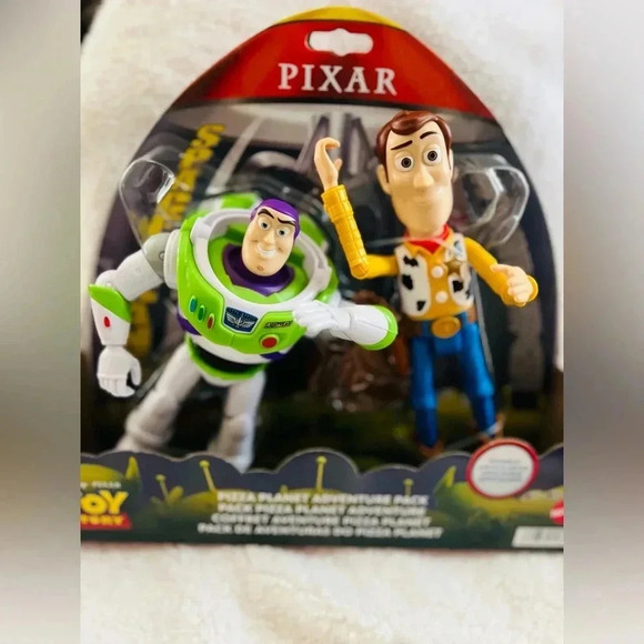 Pixar Toy Story 7" Pizza Planet Adventure Buzz & Woody 2pk - Picture 1 of 9
